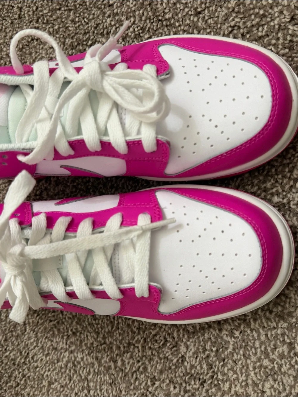 Nike Big Kids Dunk Low — White & Hot Pink GS 7Y